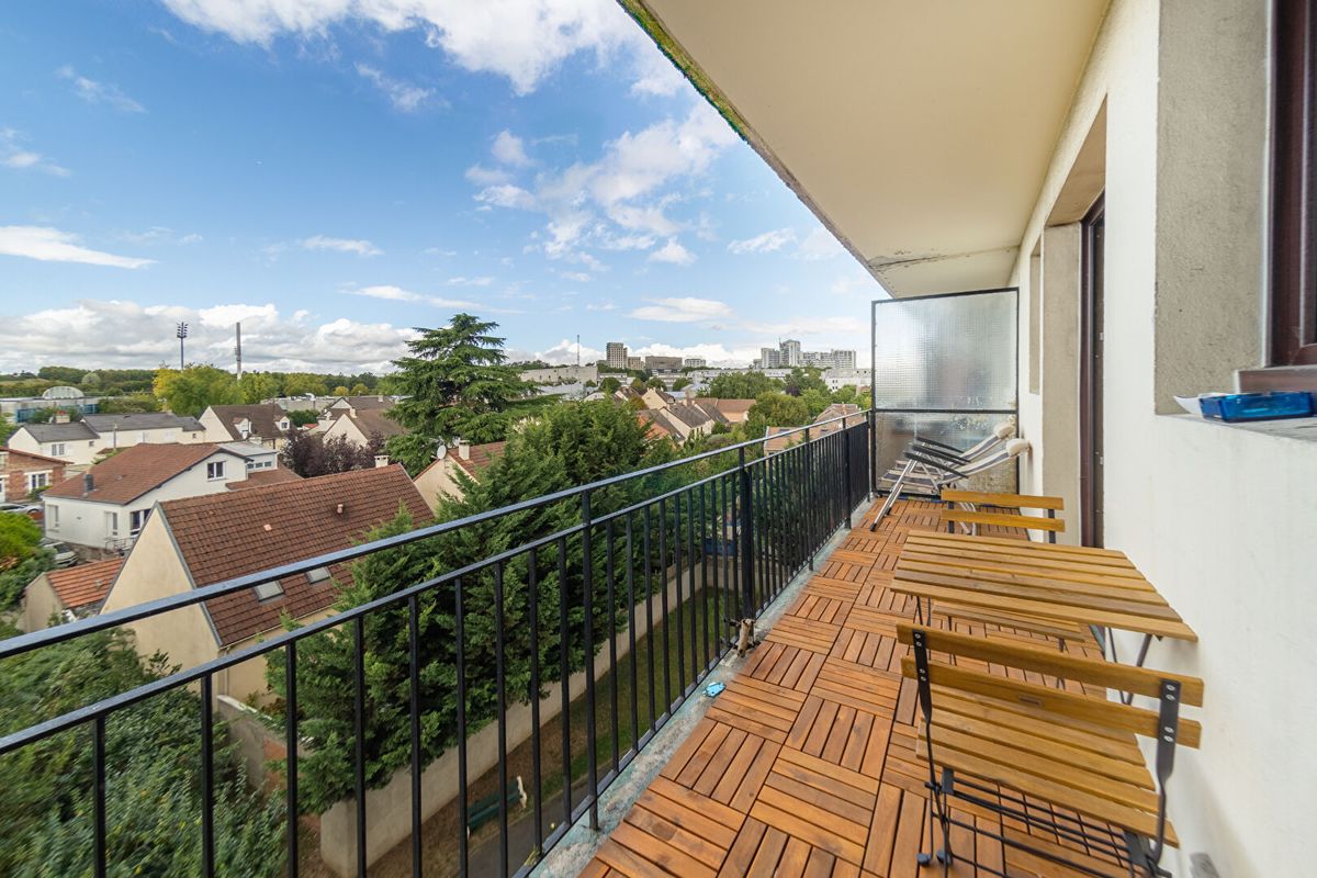 Apartamento de 1 dormitorio en Villejuif, France No. 350105