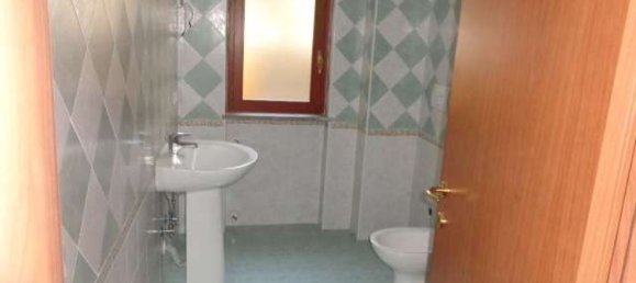 Дом с 4 спальнями в Фонди, Италия № 311403 10