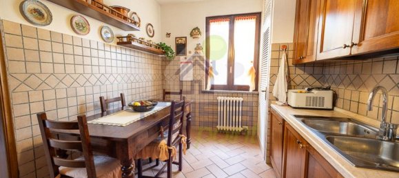6 rooms Villa in Chignolo Po, Italy No. 89874 30