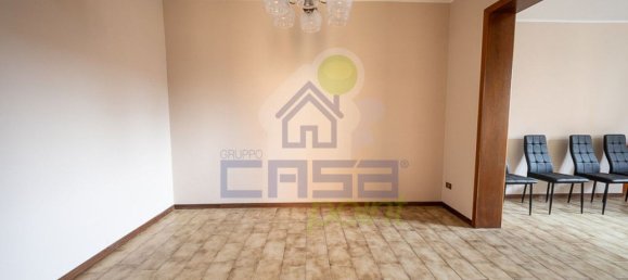 6 rooms Villa in Chignolo Po, Italy No. 89874 41