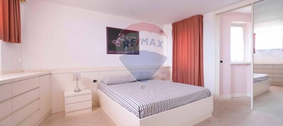 Вилла с 24 комнатами в Фабриано, Италия № 8297 30