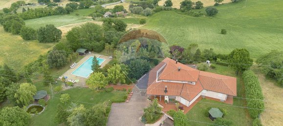 Вилла с 24 комнатами в Фабриано, Италия № 8297 39