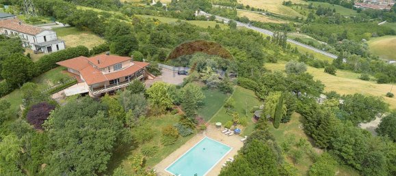 Вилла с 24 комнатами в Фабриано, Италия № 8297 44