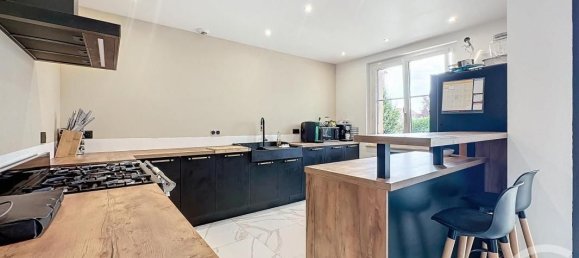 2 غرف نوم منزل في Vallant-Saint-Georges, France رقم 239282 3