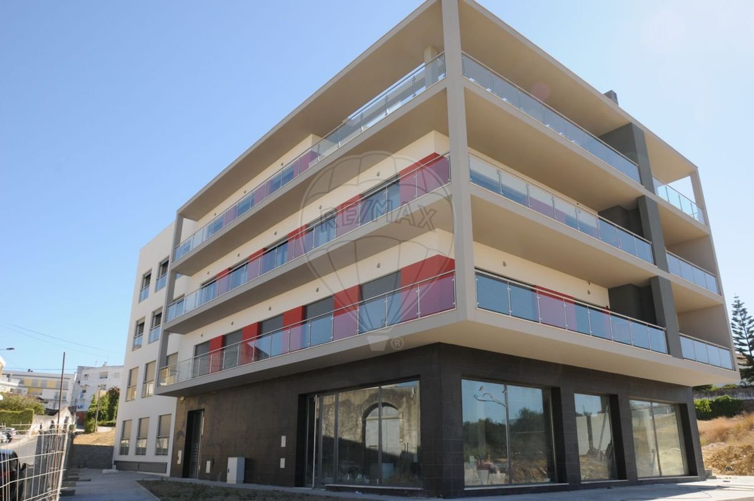 Коммерческая недвижимость 336м² в Карташу, Португалия № 68364