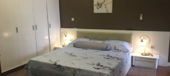 4 bedrooms Apartment in Cau Giay, Vietnam No. 327 7