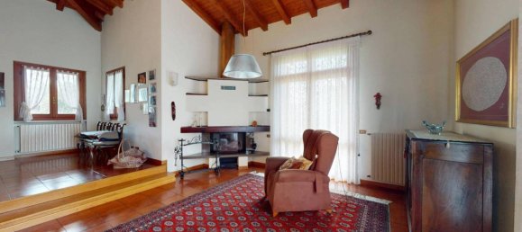 Вилла с 6 комнатами в Севезо, Италия № 40870 16