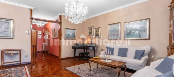 3 bedrooms Apartment in Milan, Italy No. 352245 6