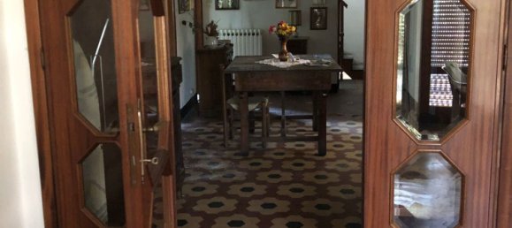 5 rooms House in Aulla, Italy No. 255763 4