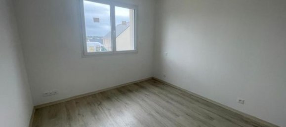 3 bedrooms House in Saint-Pierre-la-Cour, France No. 303421 7