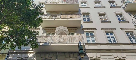 Квартира с 2 спальнями в Пренцлауэр-Берг, Германия № 48673 3