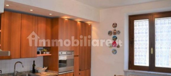 6 rooms Apartment in Vecchiano, Italy No. 195741 14