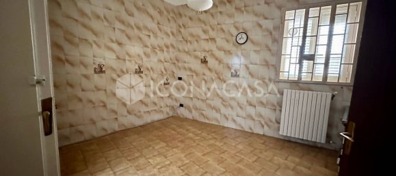 3 rooms House in Capurso, Italy No. 379127 10