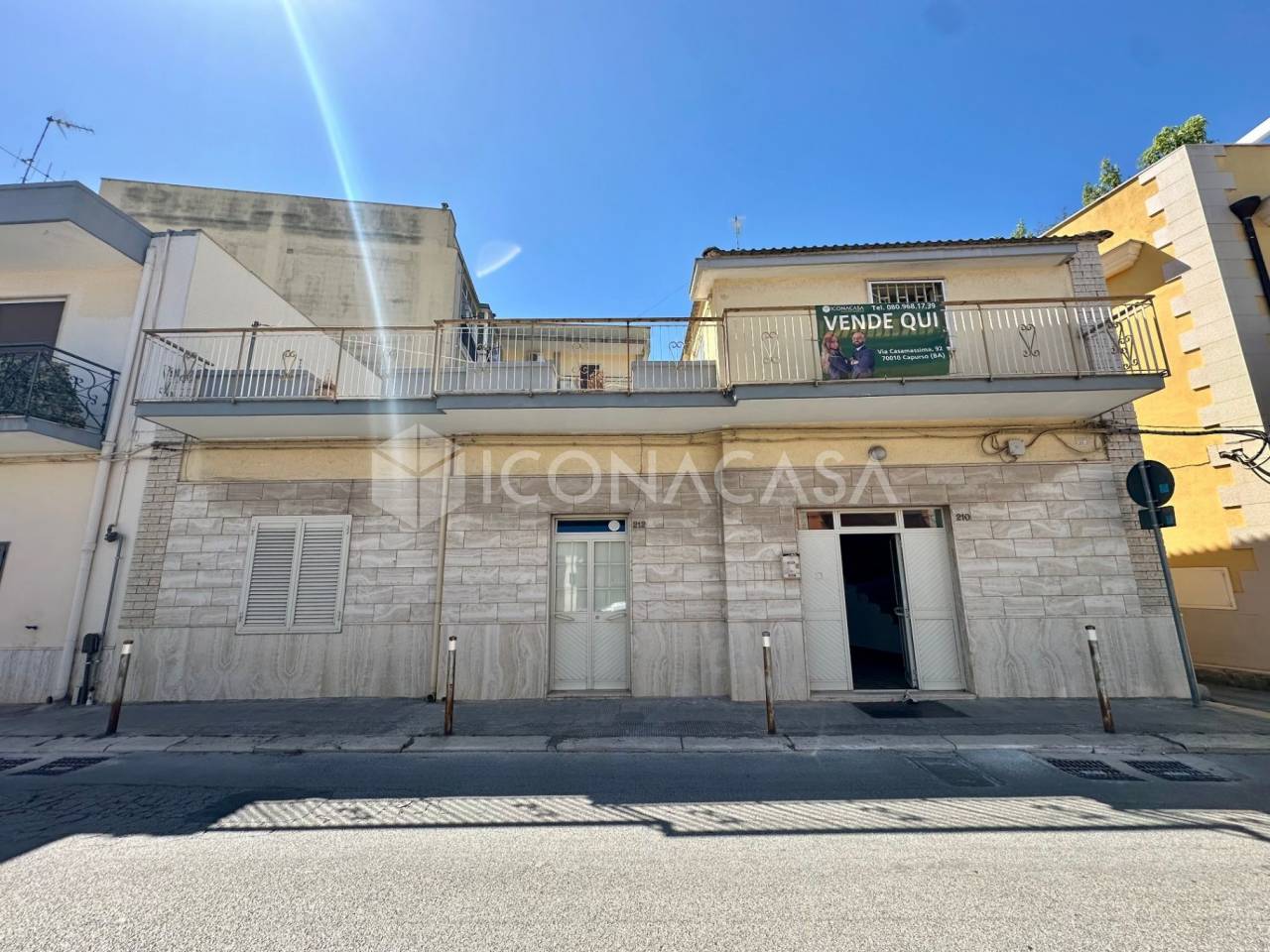 3 rooms House in Capurso, Italy No. 379127