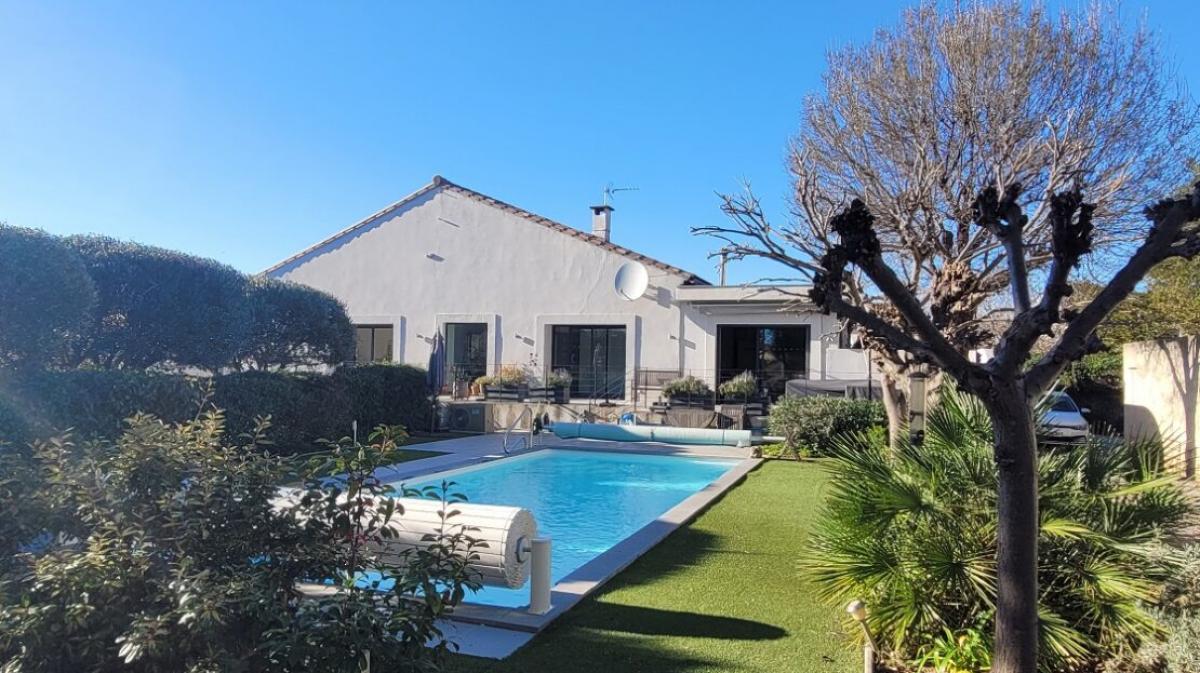 3 chambres Maison à Laurens, France No. 38107