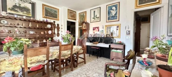 3 bedrooms Apartment in Milan, Italy No. 333209 9