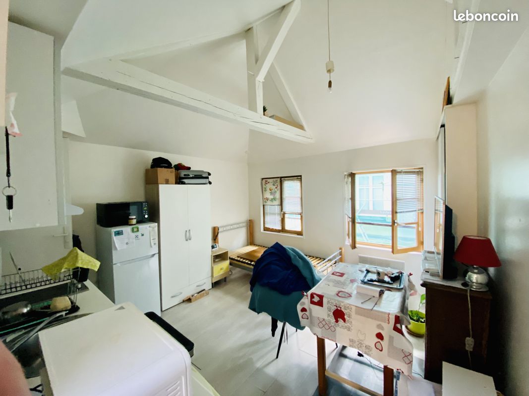 Studio in Troyes, France, Nr. 94636