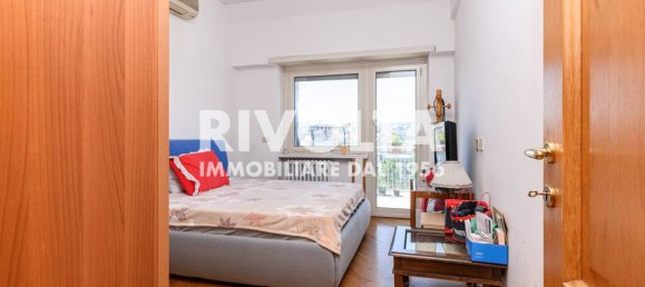 2 Schlafzimmer Penthouse in Rome, Italy, Nr. 327896 5