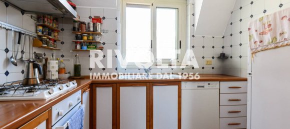 2 Schlafzimmer Penthouse in Rome, Italy, Nr. 327896 6