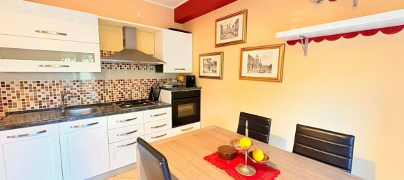 2-salle Appartement à Alghero, Italy No. 299490 3