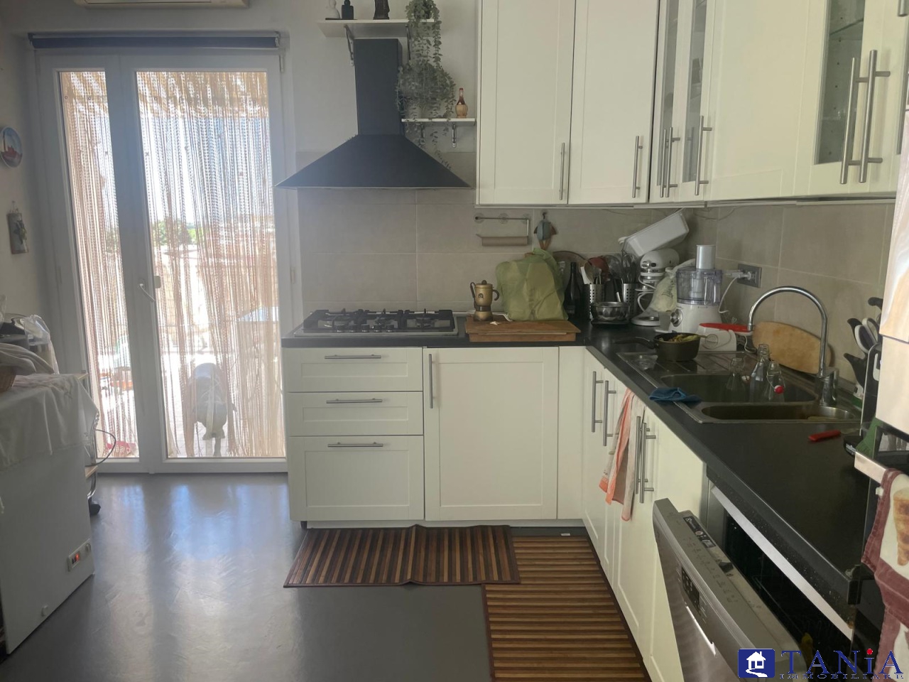 Ático de 2 dormitorios en Carrara, Italy No. 166640