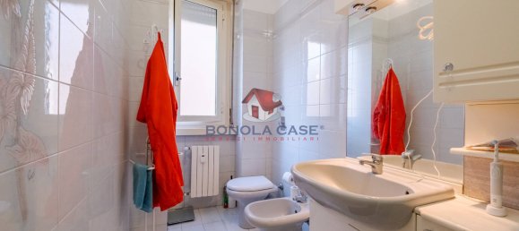 2 bedrooms Apartment in Milan, Italy No. 324254 16