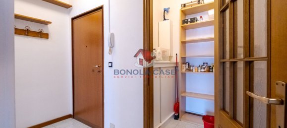 2 bedrooms Apartment in Milan, Italy No. 324254 28