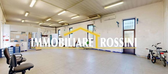 4 chambres Villa à Gazzada Schianno, Italy No. 360846 14