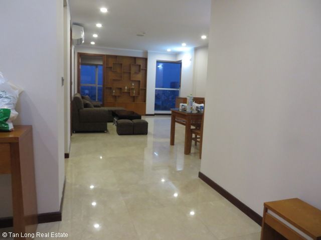 3 bedrooms Apartment in Tay Ho, Vietnam No. 5912