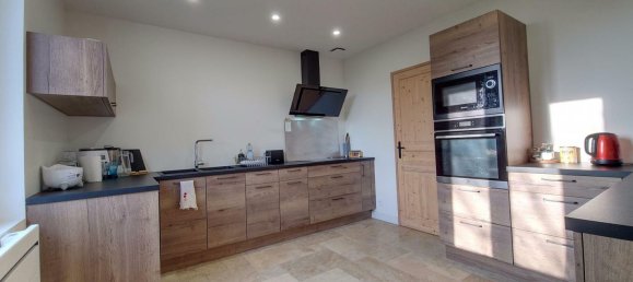 Casa de 3 dormitorios en Magny-Montarlot, France No. 190521 2