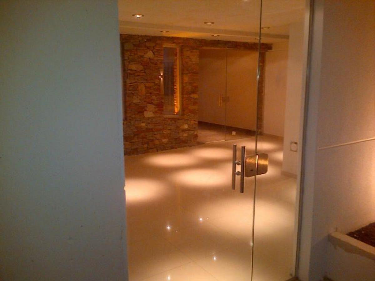 Studio in Moron, Argentina No. 20476