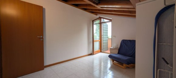 4 rooms Duplex in Peschiera del Garda, Italy No. 288391 17