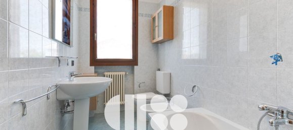 4 bedrooms Apartment in Cesena, Italy No. 380291 16