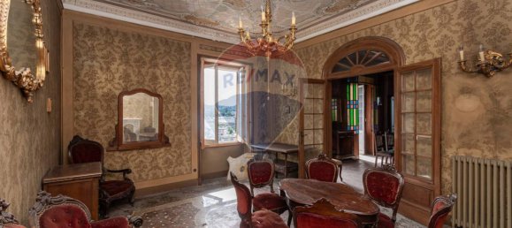 3 bedrooms Apartment in Genoa, Italy No. 191804 5