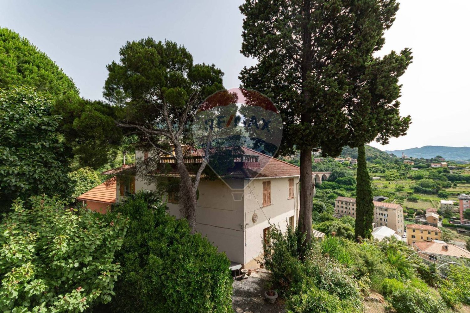 3 bedrooms Apartment in Genoa, Italy No. 191804