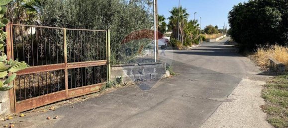 Terreno em Belpasso, Italy 7300 m² N.º 357415 2