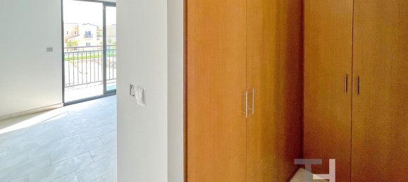 3 Schlafzimmer Stadthaus in Dubai Land, UAE, Nr. 28626 12