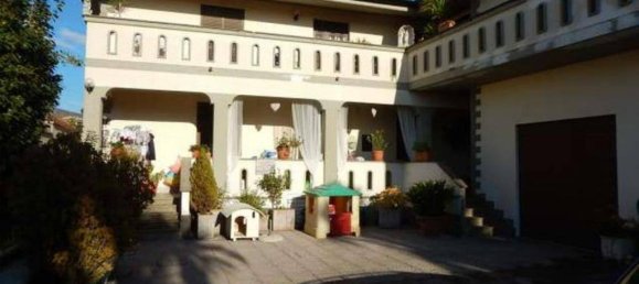 6 Schlafzimmer Wohnung in Lariano, Italy, Nr. 98837 43