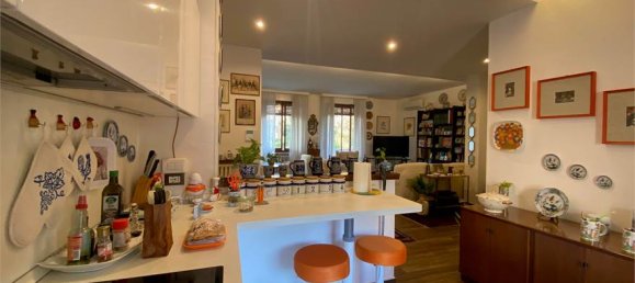 3 bedrooms Apartment in Modena, Italy No. 351627 16