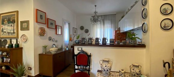 3 bedrooms Apartment in Modena, Italy No. 351627 14