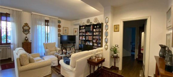 3 bedrooms Apartment in Modena, Italy No. 351627 10