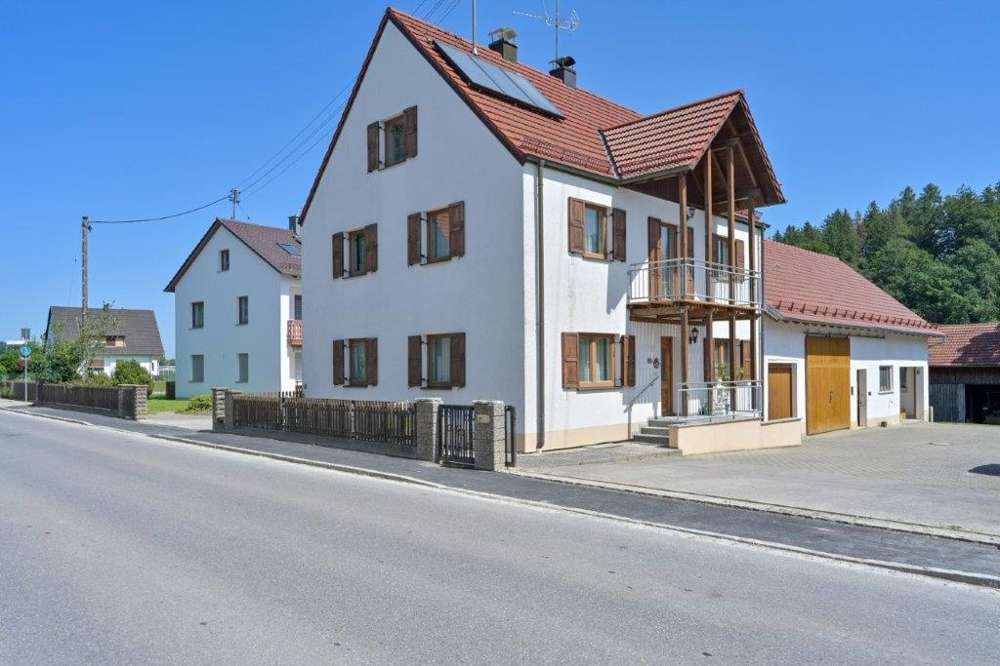 3 bedrooms Farm in Aichach-Friedberg, Germany No. 311046