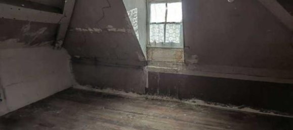 3 bedrooms House in Elbeuf, France No. 191887 7