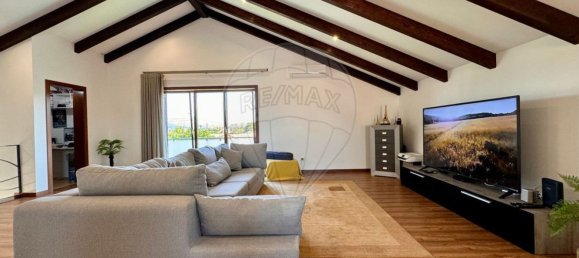 3 bedrooms House in Viana do Castelo, Portugal No. 27054 13