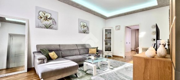 3 Schlafzimmer Haus in Albenga, Italy, Nr. 381047 2