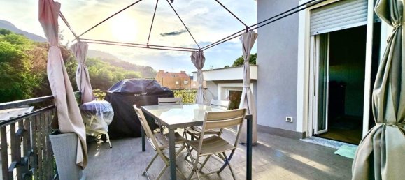 3 Schlafzimmer Haus in Albenga, Italy, Nr. 381047 9