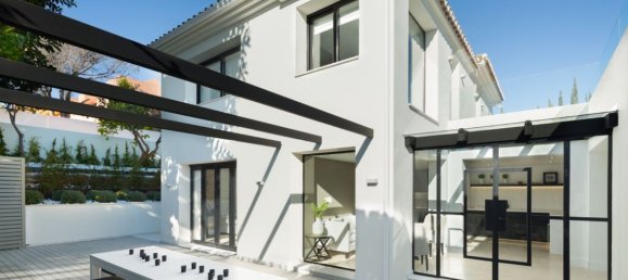 5 bedrooms House in Marbella, Spain No. 166301 2