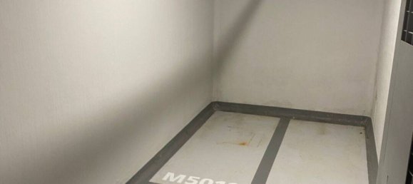 Garage in Issy-les-Moulineaux, France 15m², Nr. 331531 2