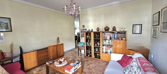 5-Zimmer Wohnung in Massa, Italy, Nr. 195636 5