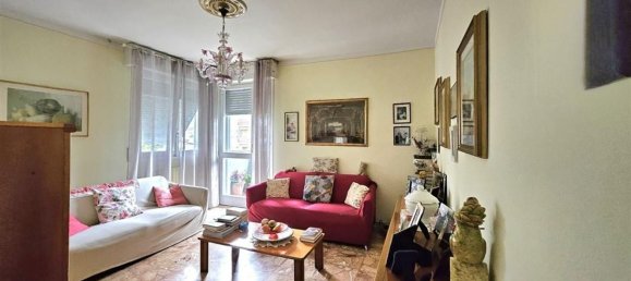 5-Zimmer Wohnung in Massa, Italy, Nr. 195636 2